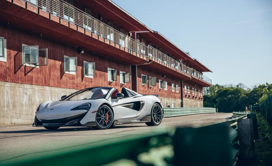  McLaren 600LT Spider 2019 года  (NA) (фото 19 из 41)